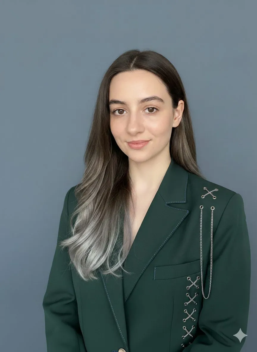 Евелина — специалист по продвижению 1001-LEAD